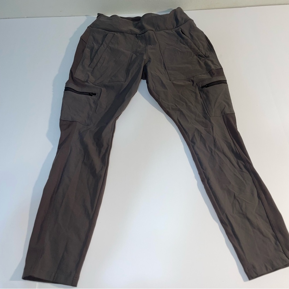 Athleta‎ Headlands Hybrid Cargo Pants Light Brown Olive Pullon 8P 8 Petite